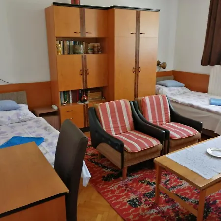 Apartment Tancsics Maganszallas *